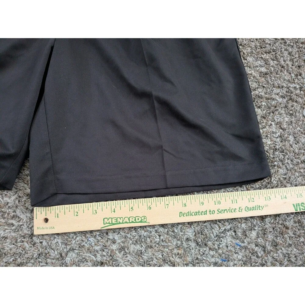 Izod Golf‎ Flat Front Pleated Shorts Men's Black Size 38 NWT